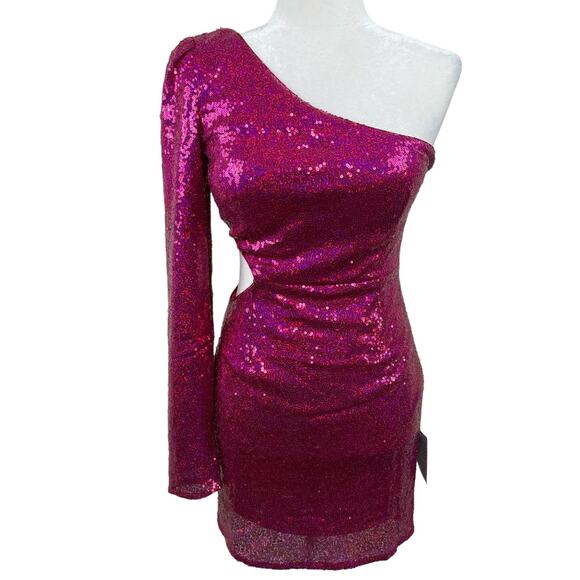 Lulus Total Diva Magenta Purple Sequin One-Shoulder Bodycon Mini Dress Small NWT - Picture 1 of 12